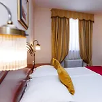 Ξενοδοχείο Savoy 4*
