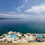 Savoy 4*
