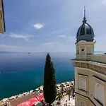 Ξενοδοχείο Savoy