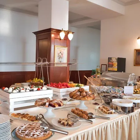 Szálloda Savoy 4*