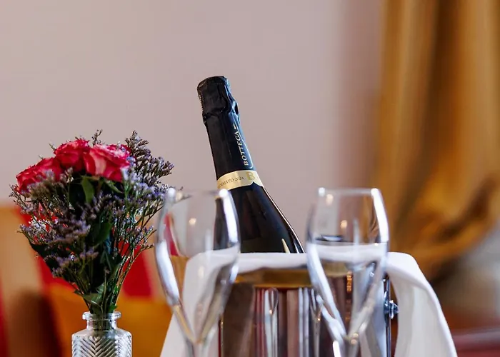 Savoy Hotel 4*
