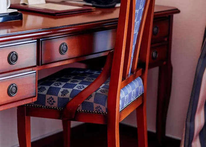 萨沃伊酒店 酒店 奥帕提亚