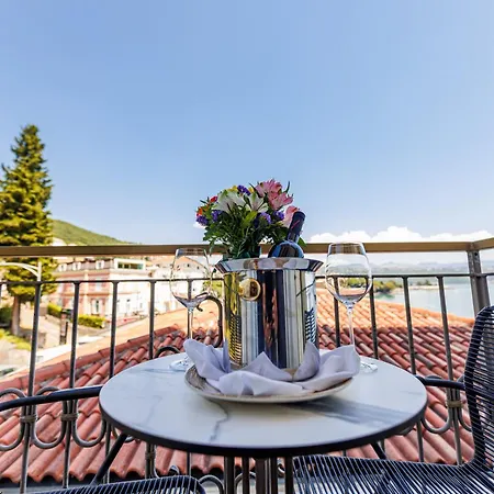 Savoy Hotel 4*